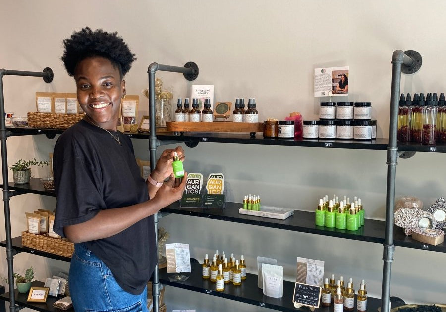 Road to Retail: Glow Log 001 - Aurganics