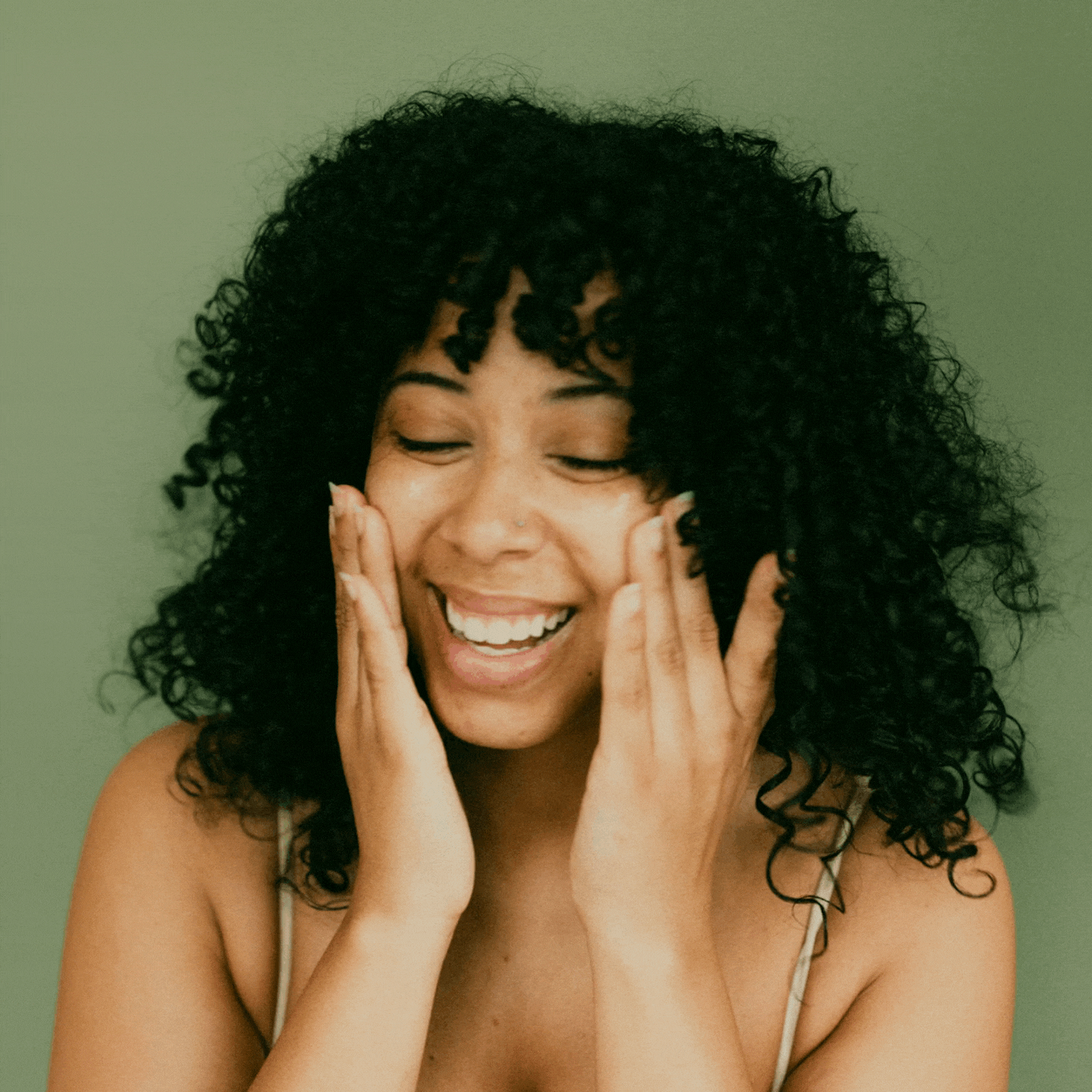 Aurganics Skincare: fading dark spots with gentle irritation-free serum for melanin-rich skin; black-woman owned